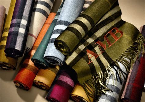 mettere iniziali burberry dopo l'acquisto|Servizi di personalizzazione .